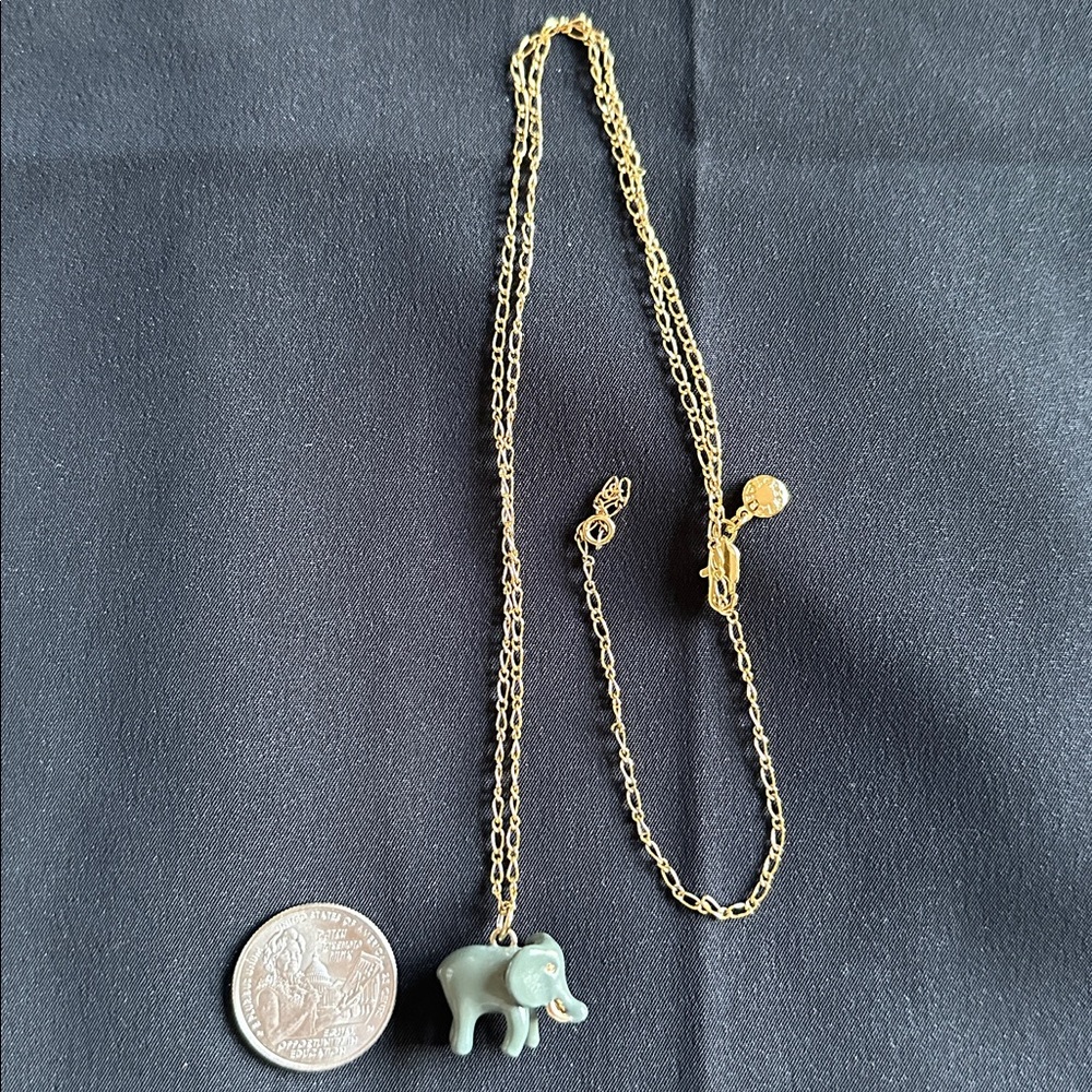 J Crew EUC elephant necklace. Enameled elephant pendant w/ goldtone trim & chain - Picture 4 of 5